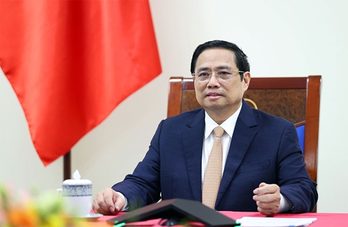 Thủ tướng Chính phủ Phạm Minh Chính điện đàm với Thủ tướng Hàn Quốc Han Duck-soo